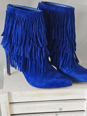 ✨ STUNNING Steve Madden Flapper Cobalt Blue Suede Fringe Booties ✨